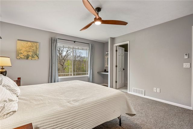 8126 Blackberry Way, Decatur, AR 72722