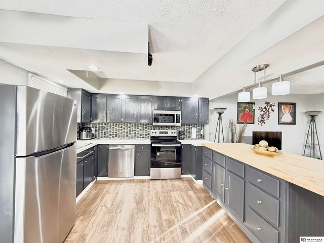 1731 N 76th Street, Lincoln, NE 68505