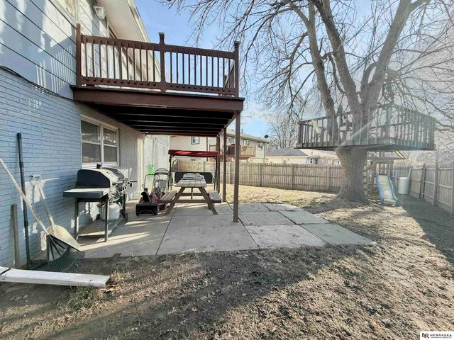 1731 N 76th Street, Lincoln, NE 68505