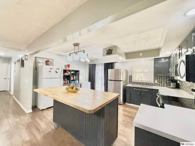 1731 N 76th Street, Lincoln, NE 68505