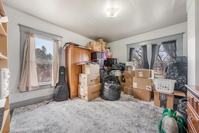 717 W SOUTH PARK AVENUE, Oshkosh, WI 54904