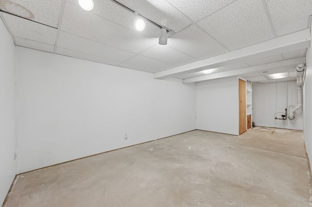 1404 W Sapphire Drive 1404, Hoffman Estates, IL 60192