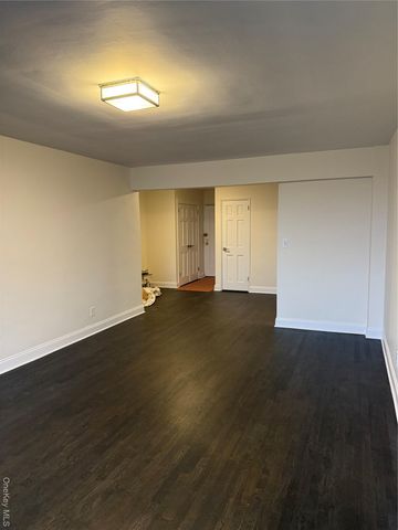 555 McLean Avenue 5A, Yonkers, NY 10705