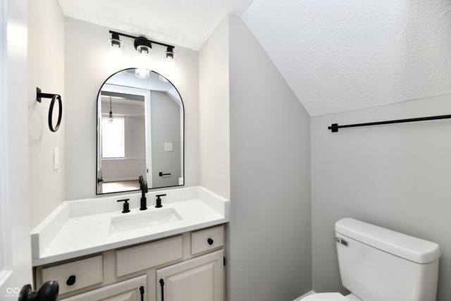 5618 Mead Court, Indianapolis, IN 46220