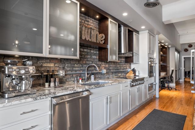 49 Monroe Center Street NW 5, Grand Rapids, MI 49503