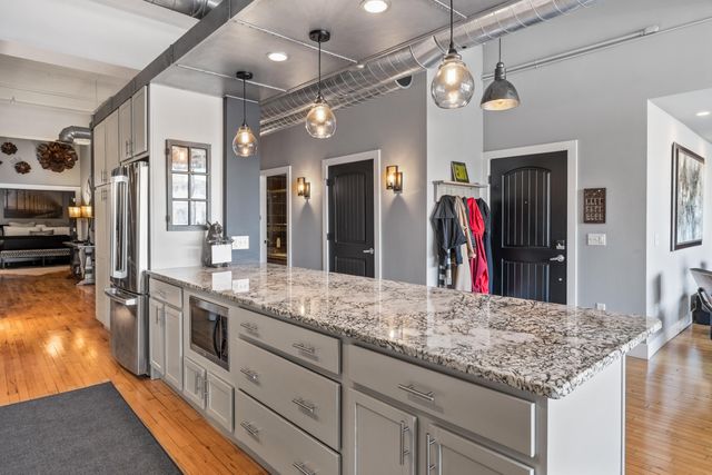 49 Monroe Center Street NW 5, Grand Rapids, MI 49503