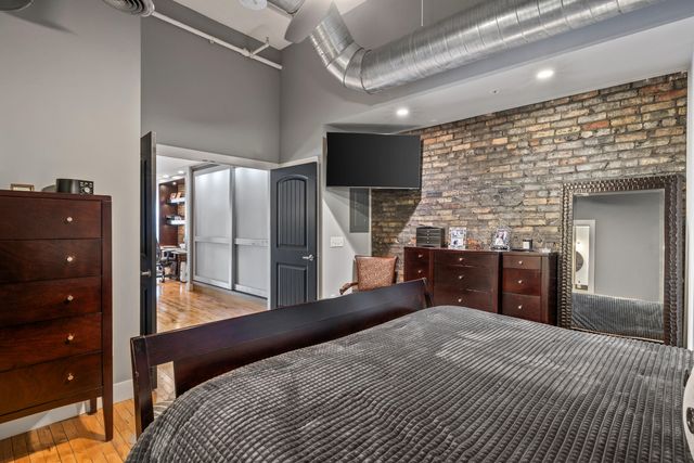 49 Monroe Center Street NW 5, Grand Rapids, MI 49503