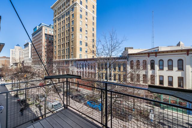 49 Monroe Center Street NW 5, Grand Rapids, MI 49503