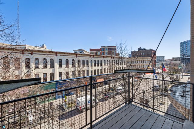 49 Monroe Center Street NW 5, Grand Rapids, MI 49503