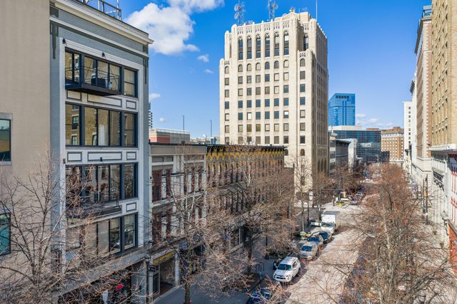 49 Monroe Center Street NW 5, Grand Rapids, MI 49503