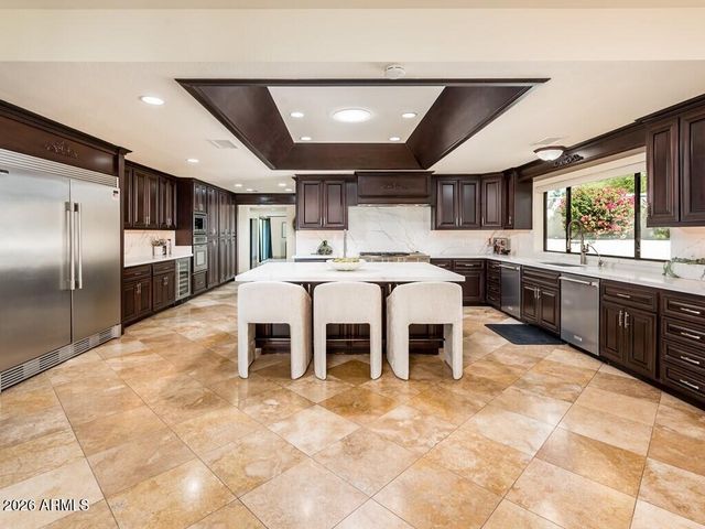6332 E VISTA Drive, Paradise Valley, AZ 85253