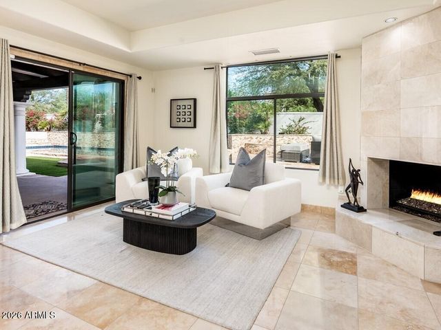 6332 E VISTA Drive, Paradise Valley, AZ 85253