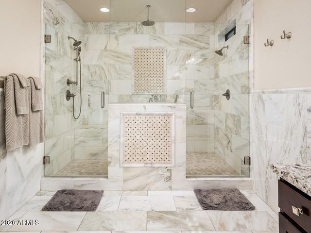 6332 E VISTA Drive, Paradise Valley, AZ 85253