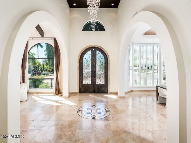 6332 E VISTA Drive, Paradise Valley, AZ 85253