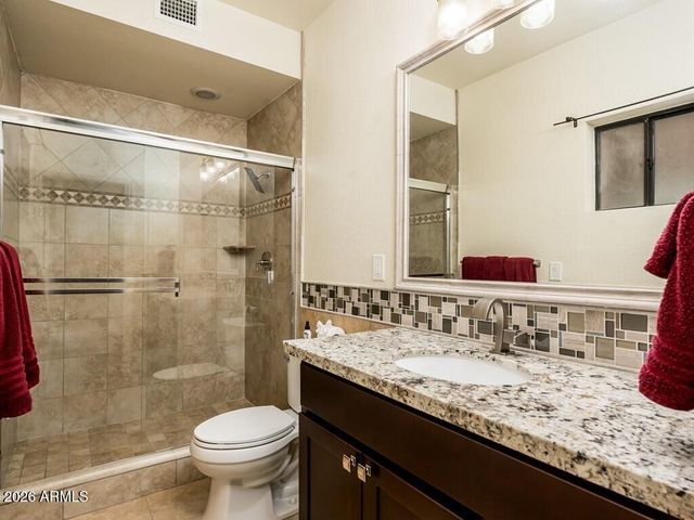 6332 E VISTA Drive, Paradise Valley, AZ 85253