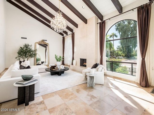 6332 E VISTA Drive, Paradise Valley, AZ 85253