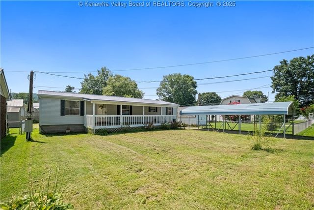 133 ROCKWOOD Drive, Bancroft, WV 25011