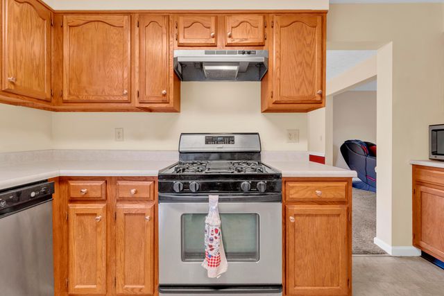 5609 Sandbrook Lane, Hilliard, OH 43026