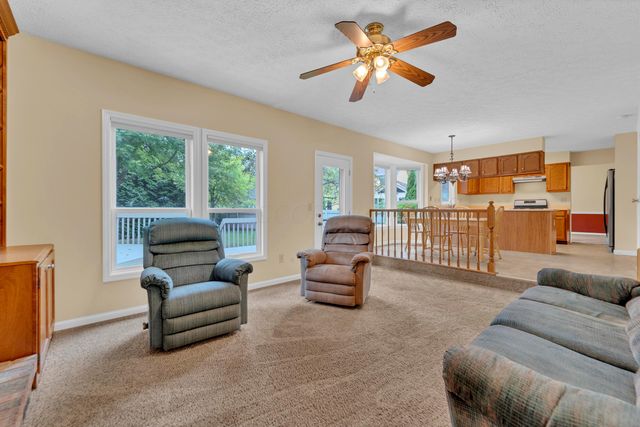 5609 Sandbrook Lane, Hilliard, OH 43026