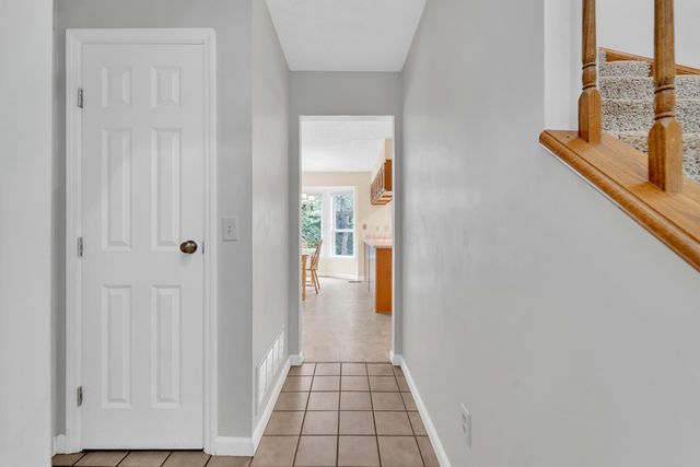 5609 Sandbrook Lane, Hilliard, OH 43026