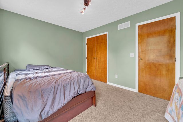 5609 Sandbrook Lane, Hilliard, OH 43026