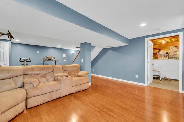 5609 Sandbrook Lane, Hilliard, OH 43026