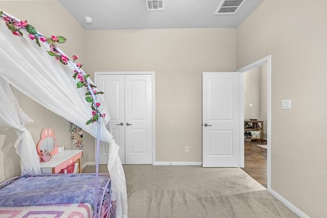 9706 Yellow Rose Drive, Texas City, TX 77591