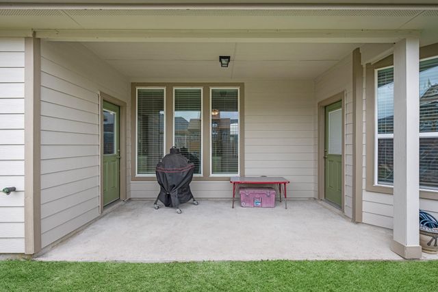 9706 Yellow Rose Drive, Texas City, TX 77591