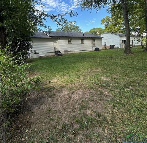 1204 Jenny St, Longview, TX 75604