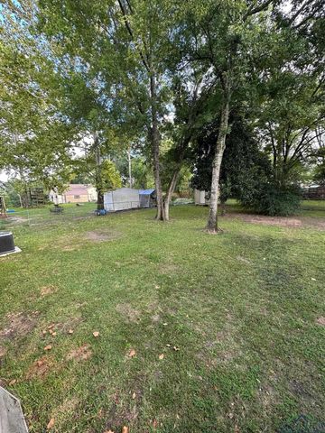 1204 Jenny St, Longview, TX 75604