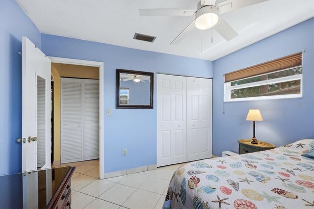 2809 SWIFTON DRIVE 4, Sarasota, FL 34231