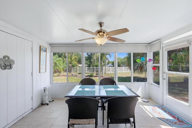 2809 SWIFTON DRIVE 4, Sarasota, FL 34231