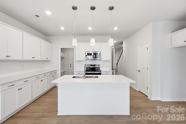 6340 Abelia Avenue, Charlotte, NC 28269
