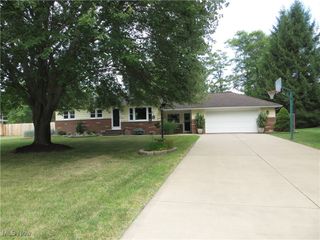 10821 Gregory Lane, North Royalton, OH 44133