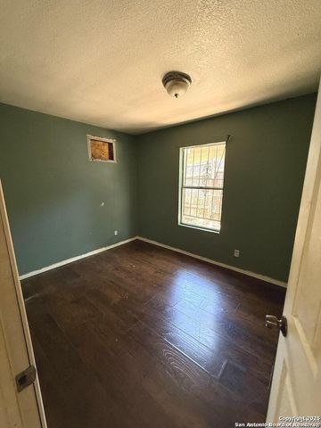 5411 Indian Desert, San Antonio, TX 78242