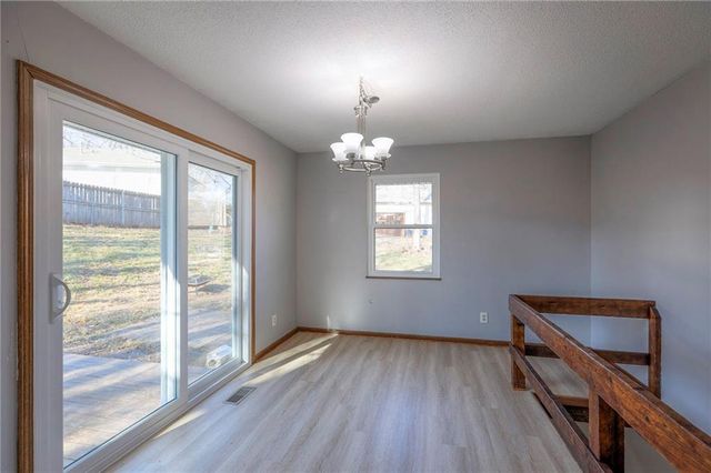 2218 Liberty Landing Road, Liberty, MO 64068