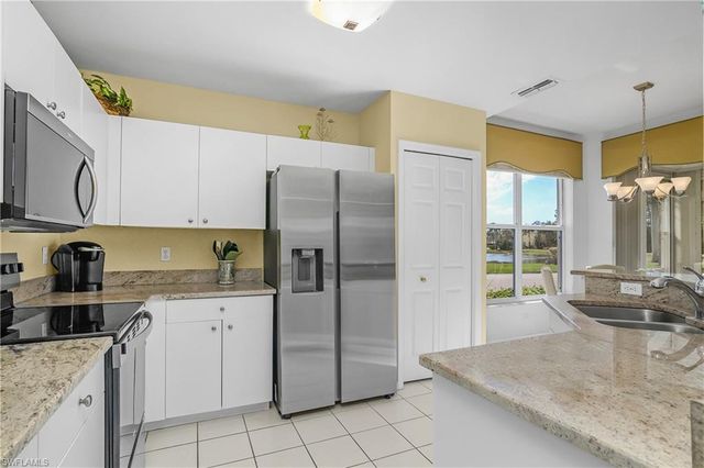 22992 Lone Oak DR, Estero, FL 33928