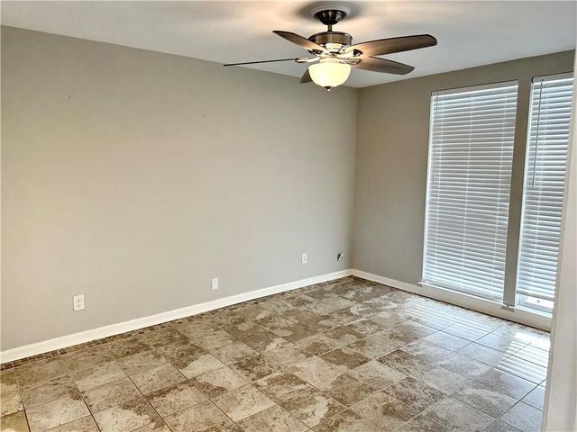 3402 Ocean Dr 41, Corpus Christi, TX 78411