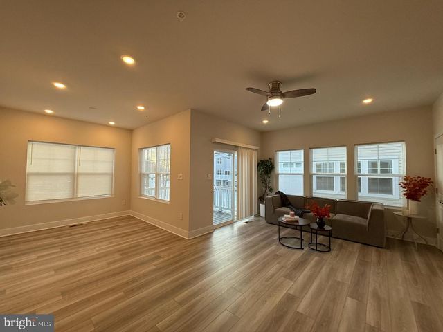 6828 WINTERHILL LN, Glen Burnie, MD 21060