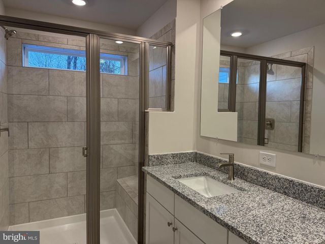 6828 WINTERHILL LN, Glen Burnie, MD 21060