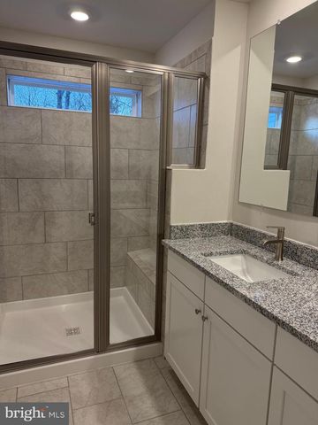 6828 WINTERHILL LN, Glen Burnie, MD 21060