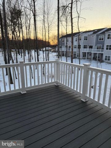 6828 WINTERHILL LN, Glen Burnie, MD 21060