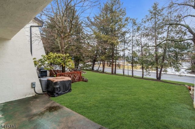 12 Dorado Dr 12E, Morristown Town, NJ 07960