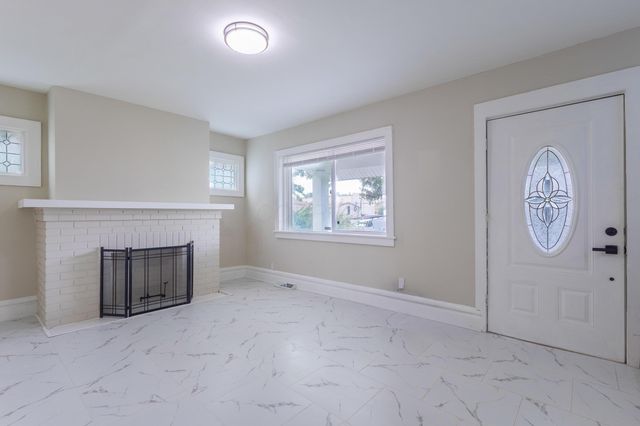 1574 Isabel Avenue, Columbus, OH 43211