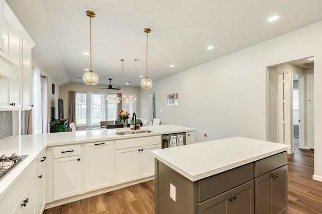 5039 Country Meadows Trail, Iowa Colony, TX 77583