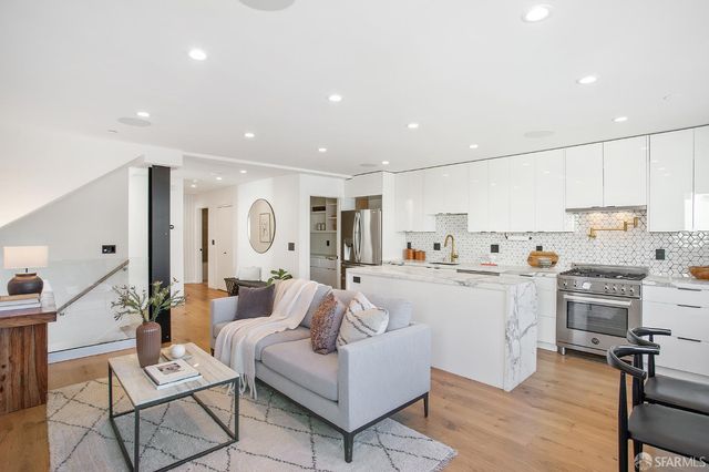 495 Chapman Street, San Francisco, CA 94110