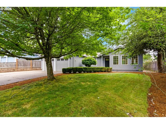 1015 CUNNINGHAM Ln, Salem, OR 97302