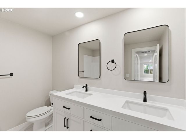 1015 CUNNINGHAM Ln, Salem, OR 97302