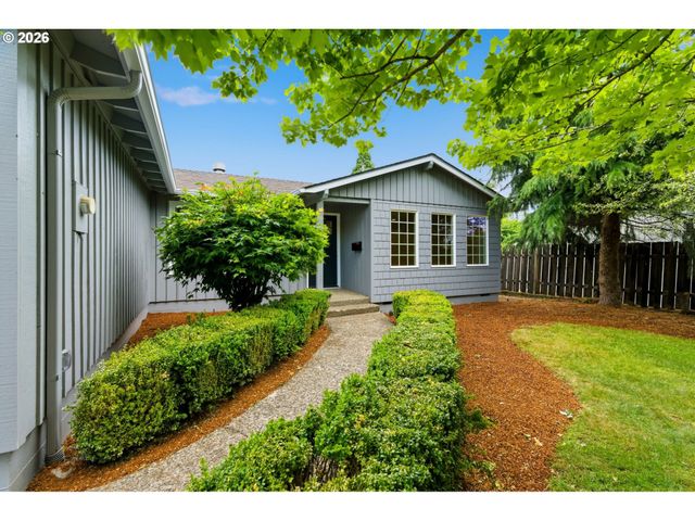 1015 CUNNINGHAM Ln, Salem, OR 97302