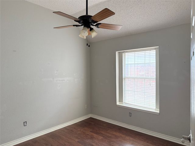 7960 Salmon Run Way, Fort Worth, TX 76137